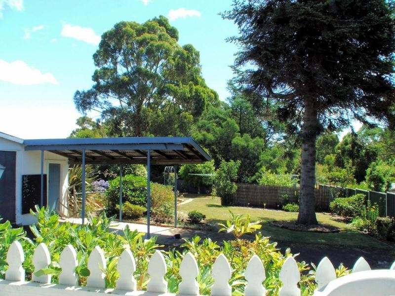 88 South Road, Penguin TAS 7316