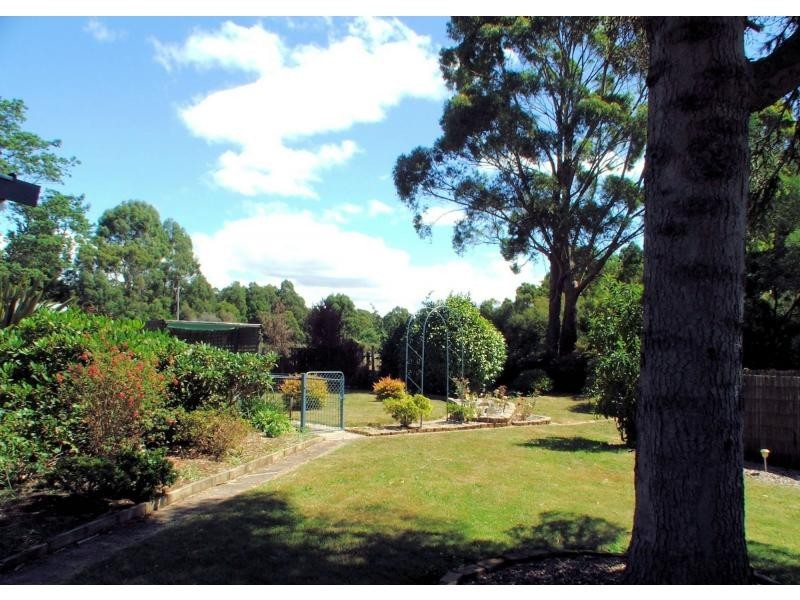 88 South Road, Penguin TAS 7316