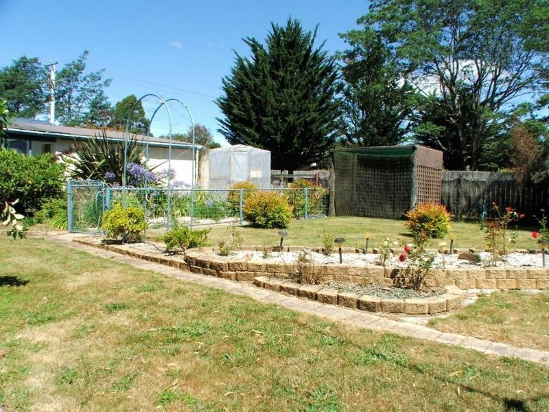 88 South Road, Penguin TAS 7316