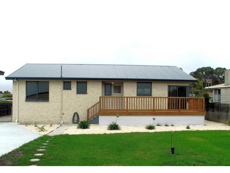 16 Tingha Way, West Ulverstone, Ulverstone TAS 7315