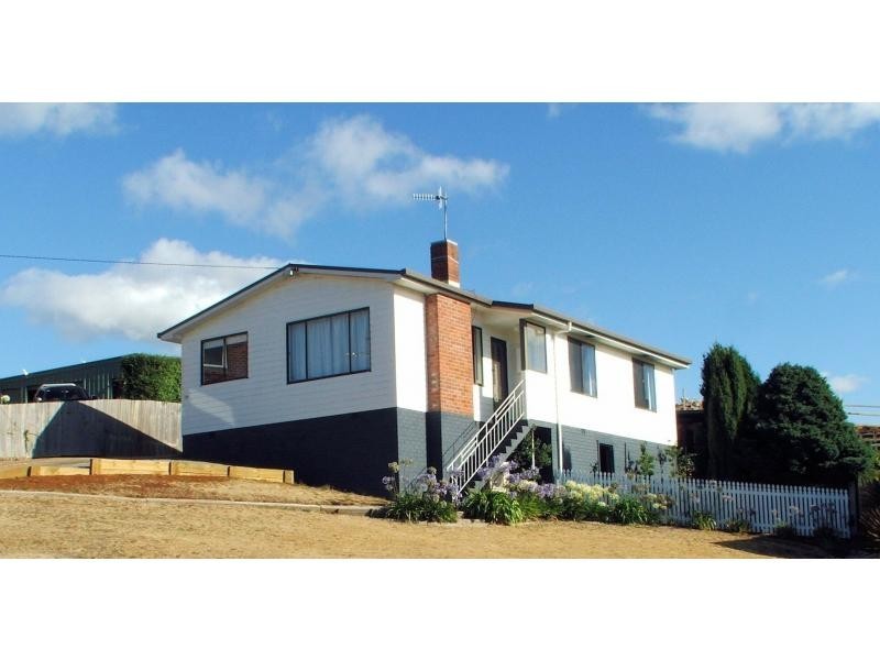 119 Collins , Brooklyn, Burnie TAS 7320