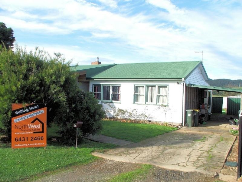 83 Pine Road, Penguin TAS 7316