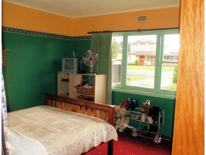 83 Pine Road, Penguin TAS 7316