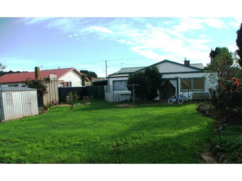 83 Pine Road, Penguin TAS 7316