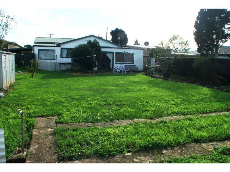 83 Pine Road, Penguin TAS 7316