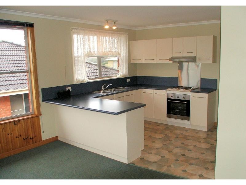 8 Malakoff Street, Somerset TAS 7322