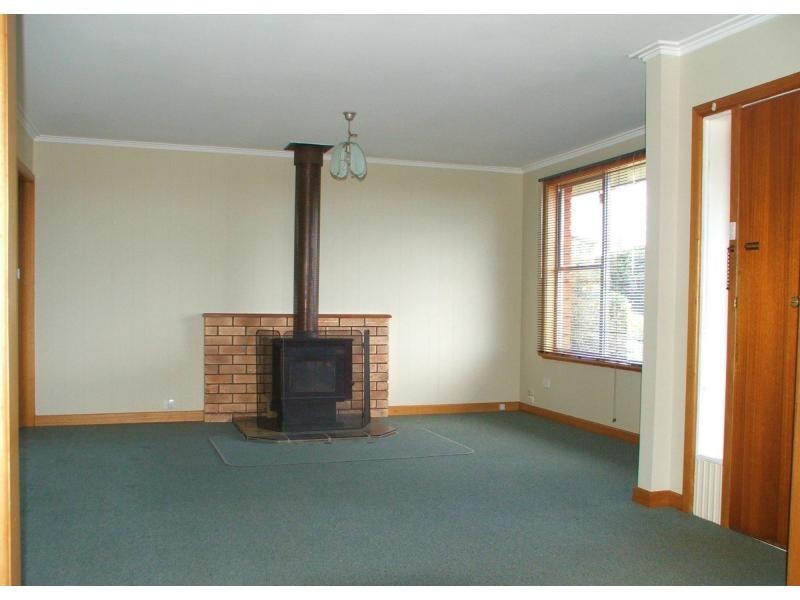 8 Malakoff Street, Somerset TAS 7322