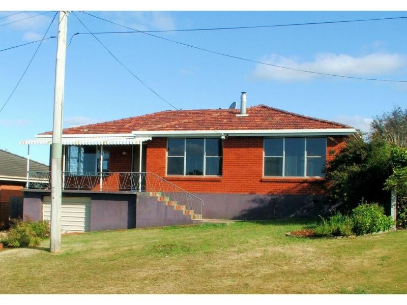 8 Malakoff Street, Somerset TAS 7322