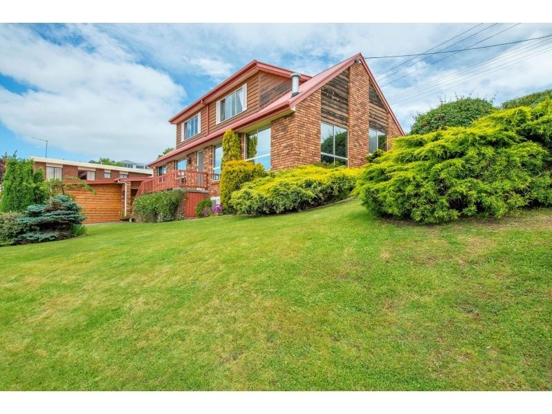 2 Kelvin Street, Penguin TAS 7316