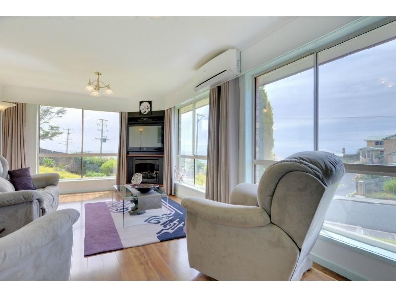 2 Kelvin Street, Penguin TAS 7316