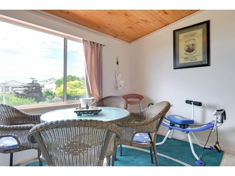2 Kelvin Street, Penguin TAS 7316