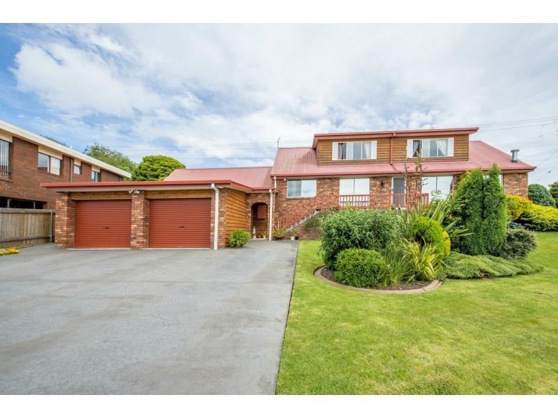 2 Kelvin Street, Penguin TAS 7316