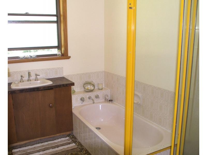 284 Dial Road Road, Penguin TAS 7316