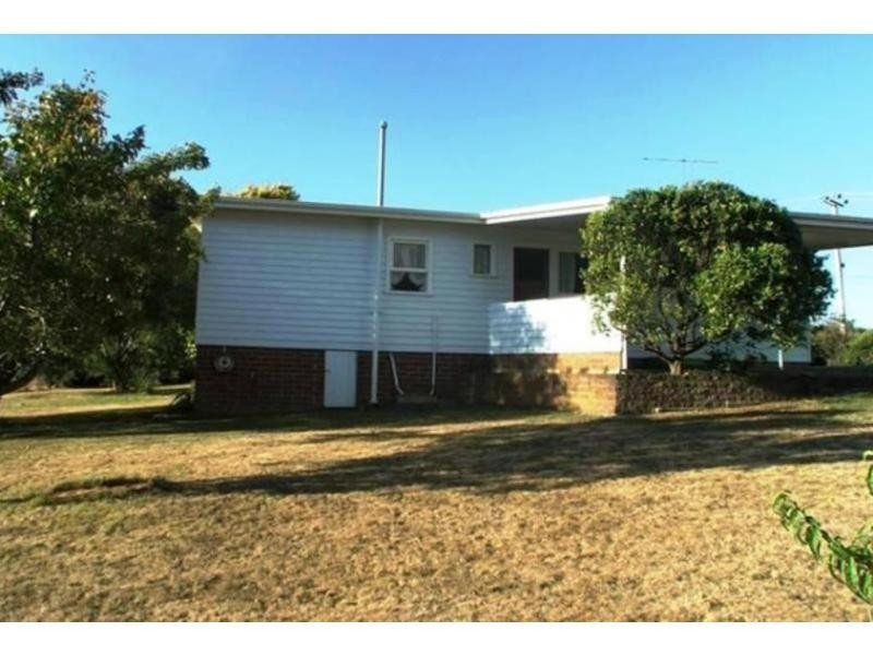 158 South Road, Penguin TAS 7316
