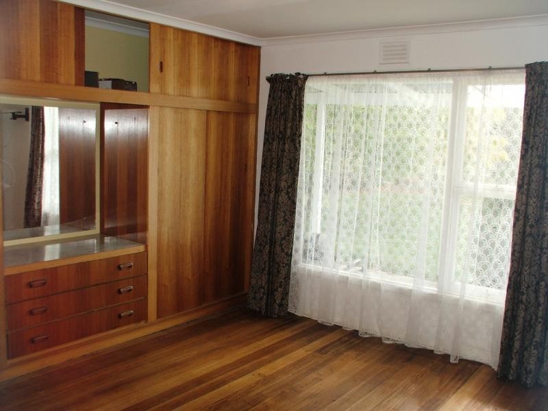 158 South Road, Penguin TAS 7316