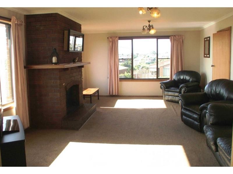 2 Oonah Street North, Burnie TAS 7320