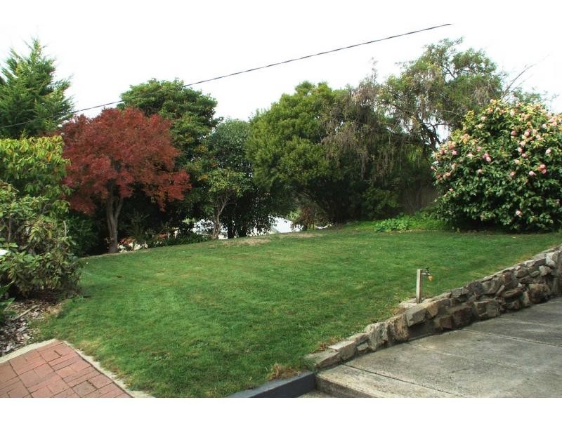 60 Curraghmore Avenue, Burnie TAS 7320