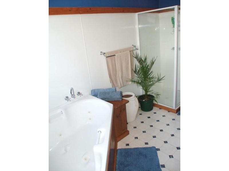 12 Jackson Street, Wynyard TAS 7325