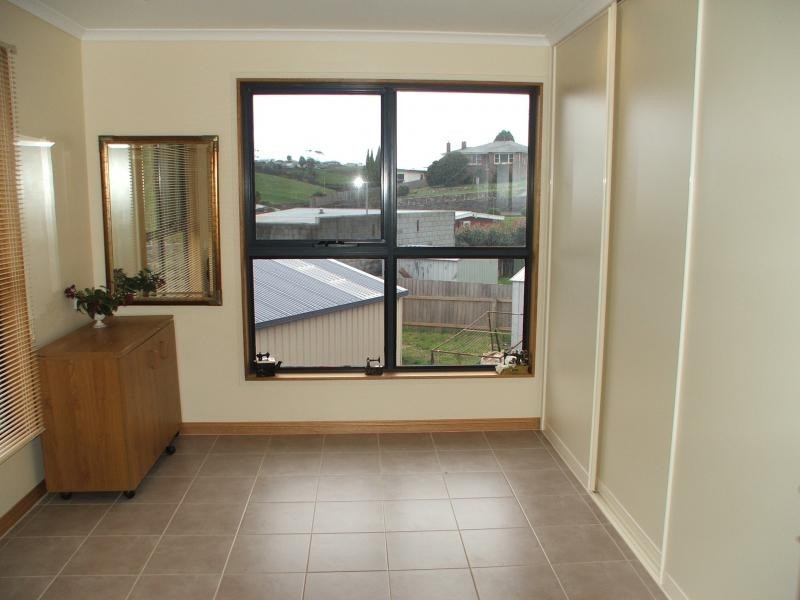 5 Southwood Avenue, Penguin TAS 7316