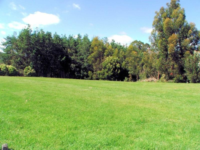 25 Pine Road, Penguin TAS 7316