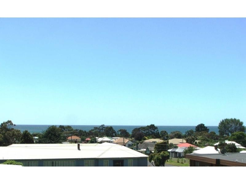 1A Pelissier Street, Somerset TAS 7322