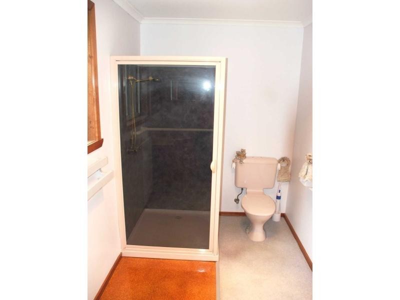 49 Deviation Road, Penguin TAS 7316