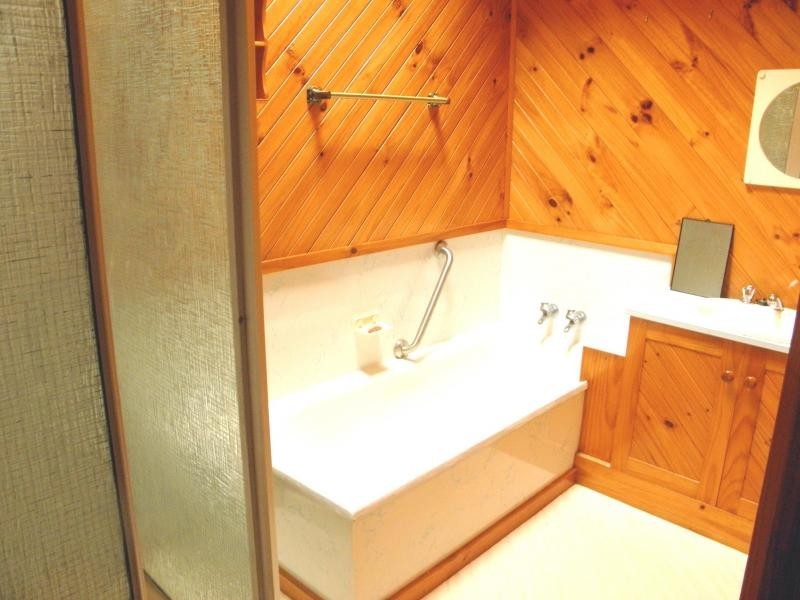 46 King Edward Street, Penguin TAS 7316