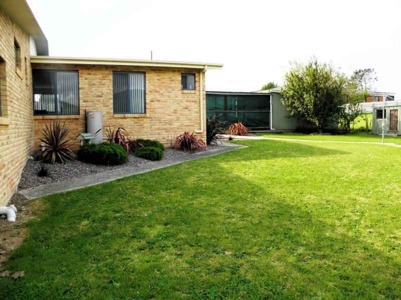 15 Dial Road, Penguin TAS 7316