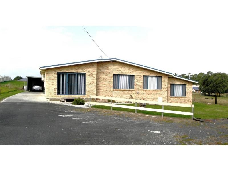 15 Dial Road, Penguin TAS 7316