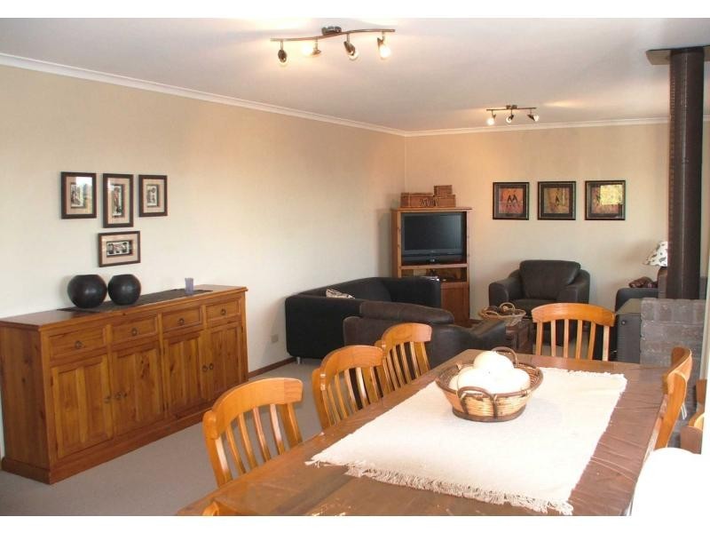 78 White Hills Road, Penguin TAS 7316