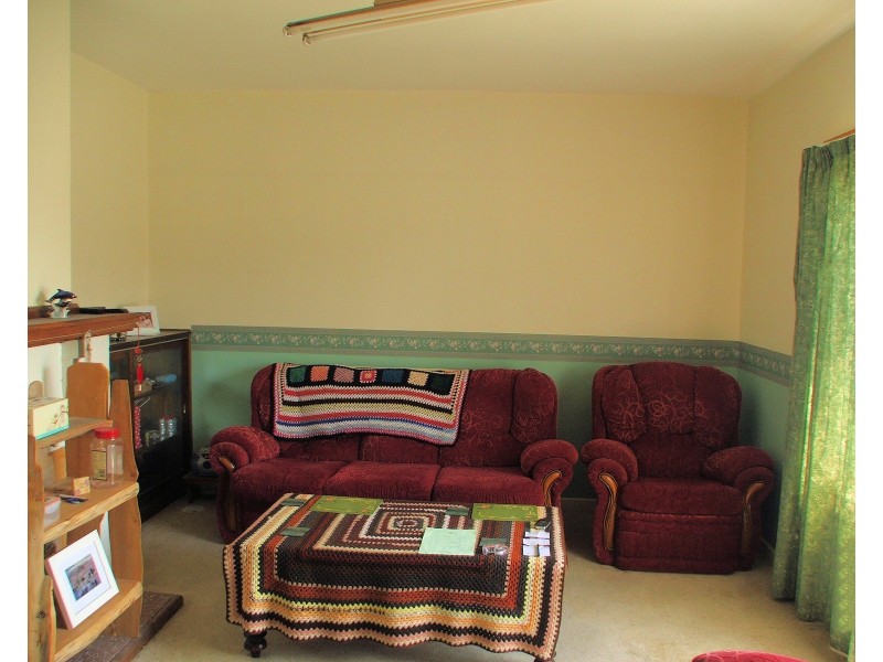 9 Edwardes St, South Burnie TAS 7320