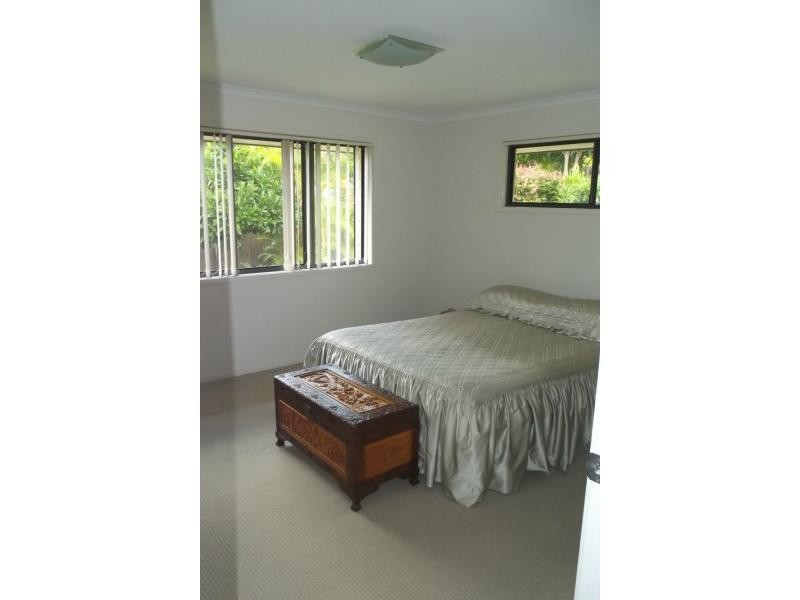 10 Davey Drive, Woombye QLD 4559