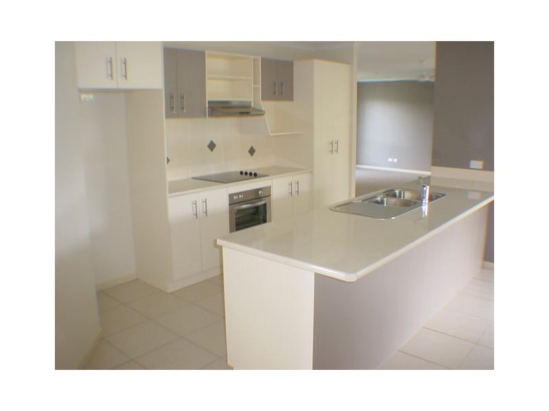 10 Bright Court, Burnside QLD 4560