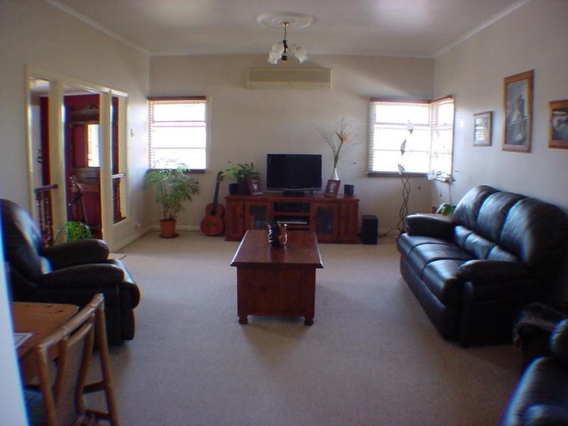 4 Isabella Avenue, Nambour QLD 4560