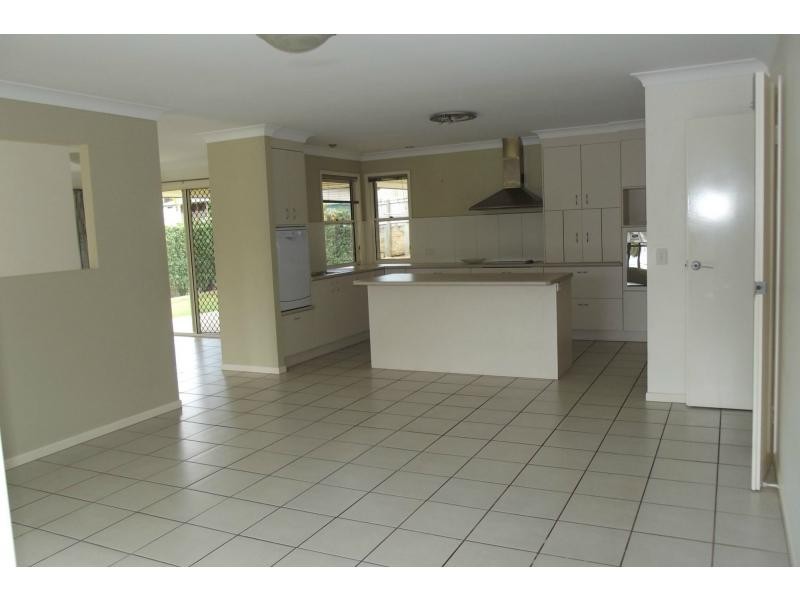3 Bunya Pine Place, Woombye QLD 4559