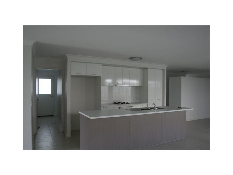 4 Creekside Drive, Sippy Downs QLD 4556