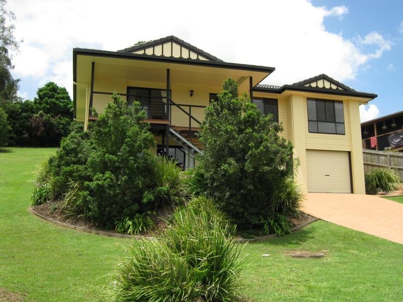14 Kooyonga Court, Nambour QLD 4560