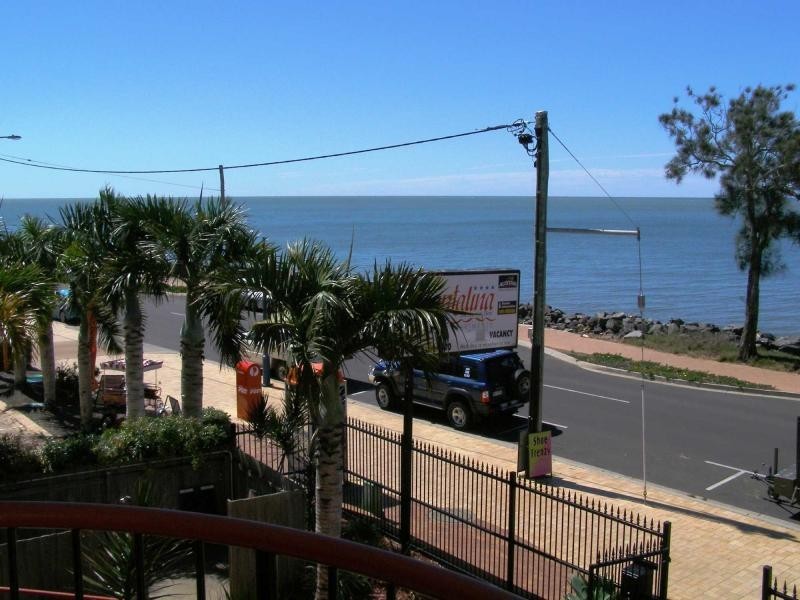 3/566 Esplanade, Urangan QLD 4655