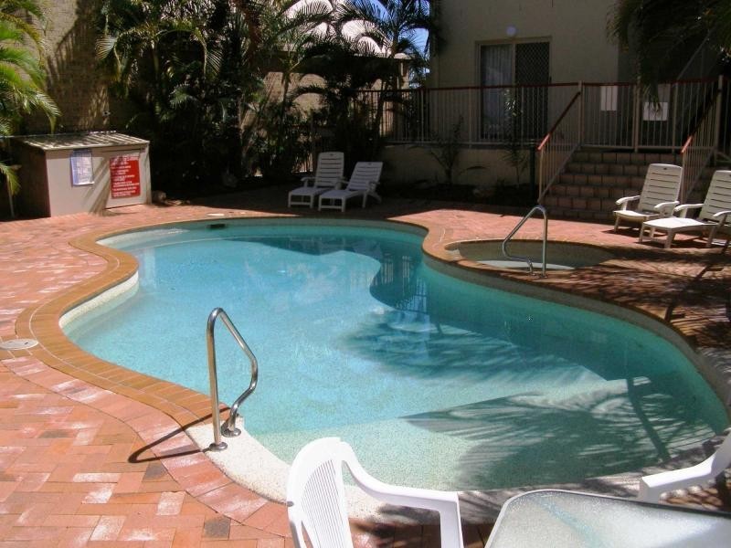 3/566 Esplanade, Urangan QLD 4655