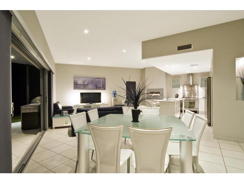 18 Rimmel Place, Palmwoods QLD 4555