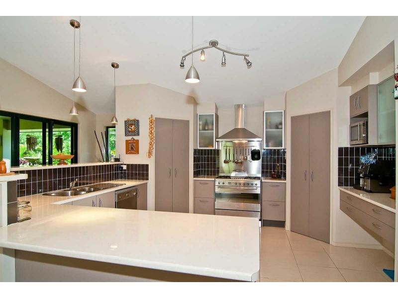 Forest Glen QLD 4556