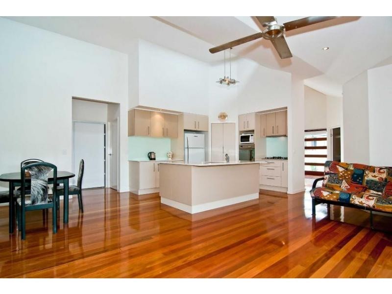 11 Gallows Place, Palmwoods QLD 4555