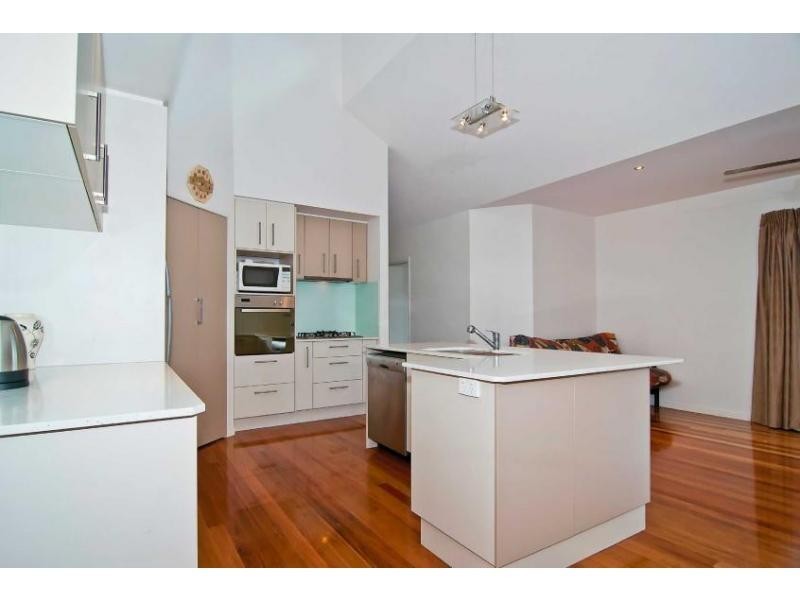 11 Gallows Place, Palmwoods QLD 4555