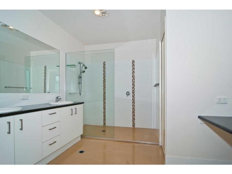 11 Gallows Place, Palmwoods QLD 4555