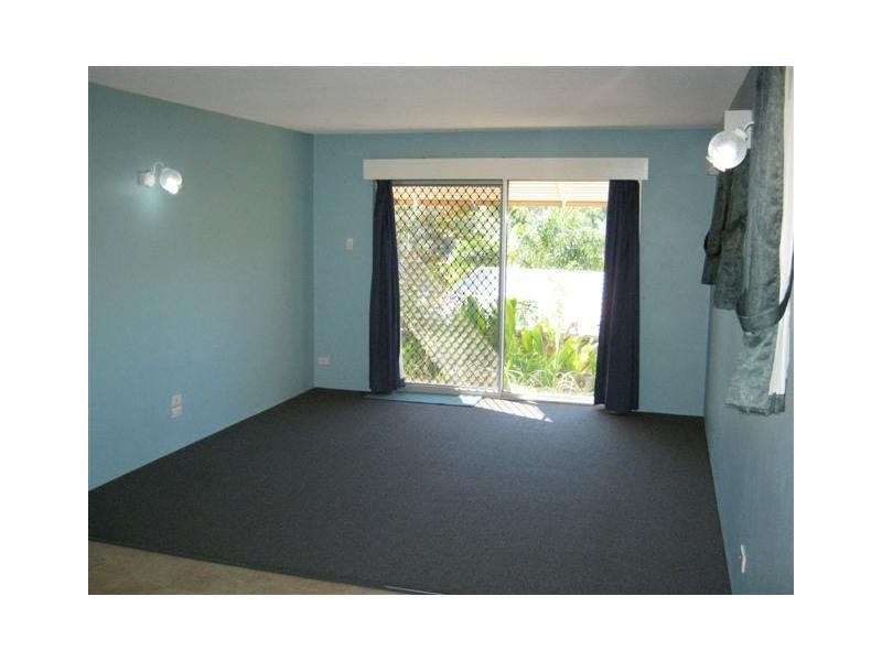 Unit 2/9 Lamington Terrace, Nambour QLD 4560