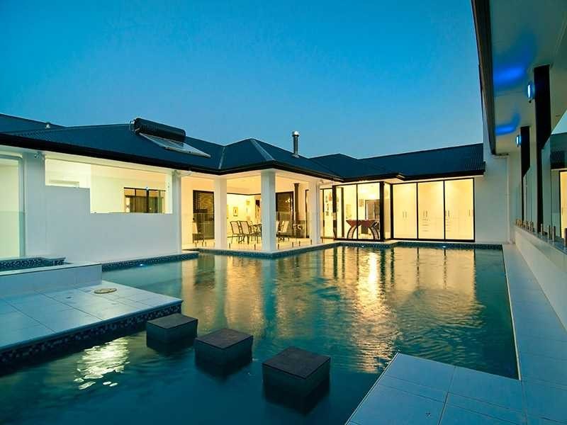 Forest Glen QLD 4556