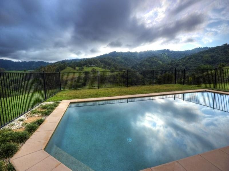 28 Ruwoldts Road, West Woombye QLD 4559