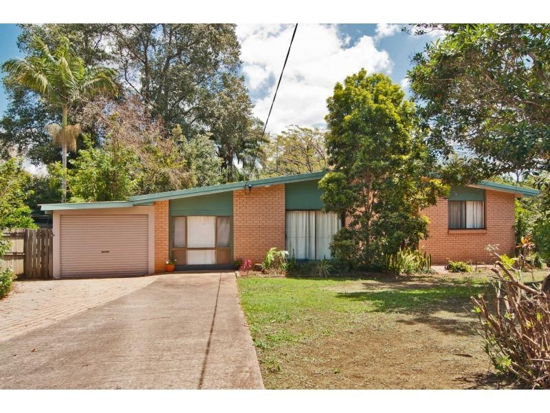 19 Holly Green Crescent, Palmwoods QLD 4555