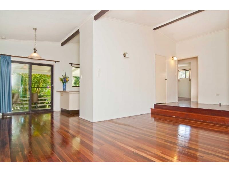19 Holly Green Crescent, Palmwoods QLD 4555