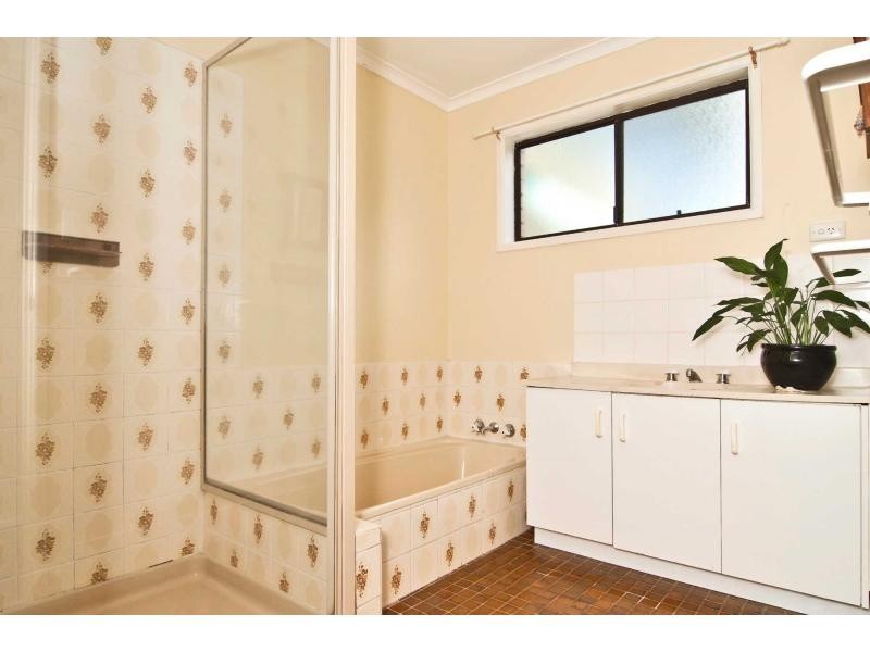 19 Holly Green Crescent, Palmwoods QLD 4555
